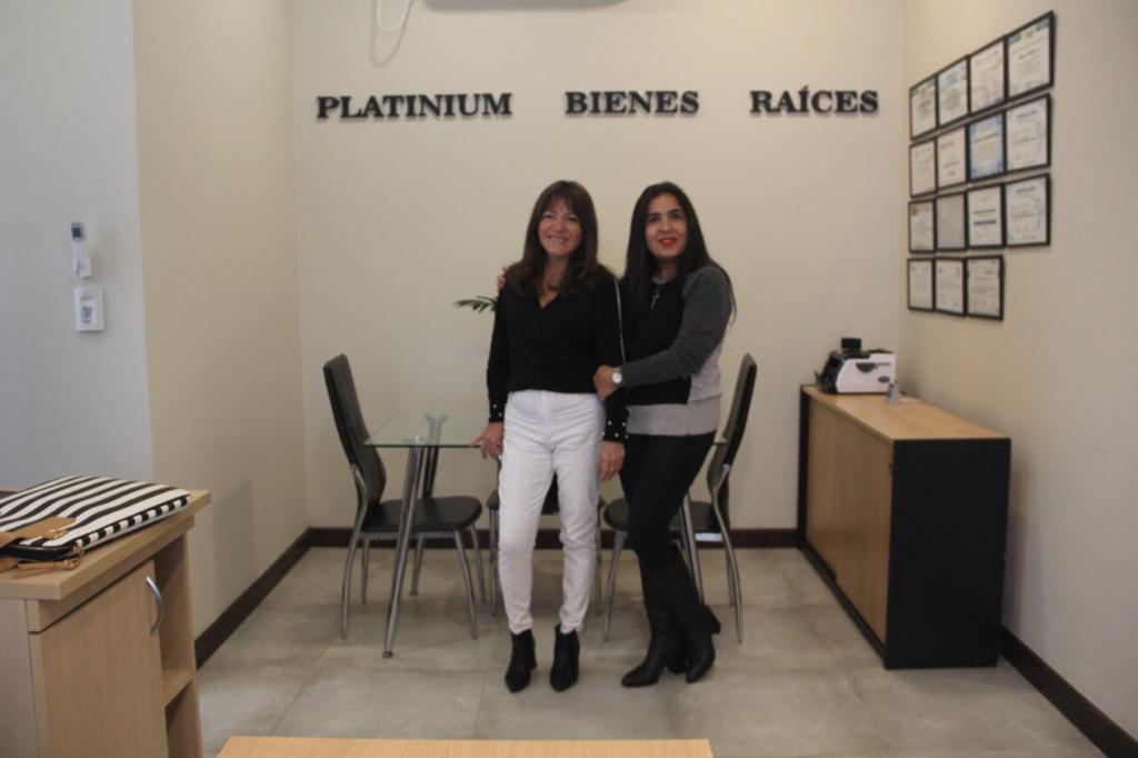 logotipo de la empresa