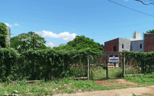 Lote en venta en Los Espinillos 2900 · Zona residencial